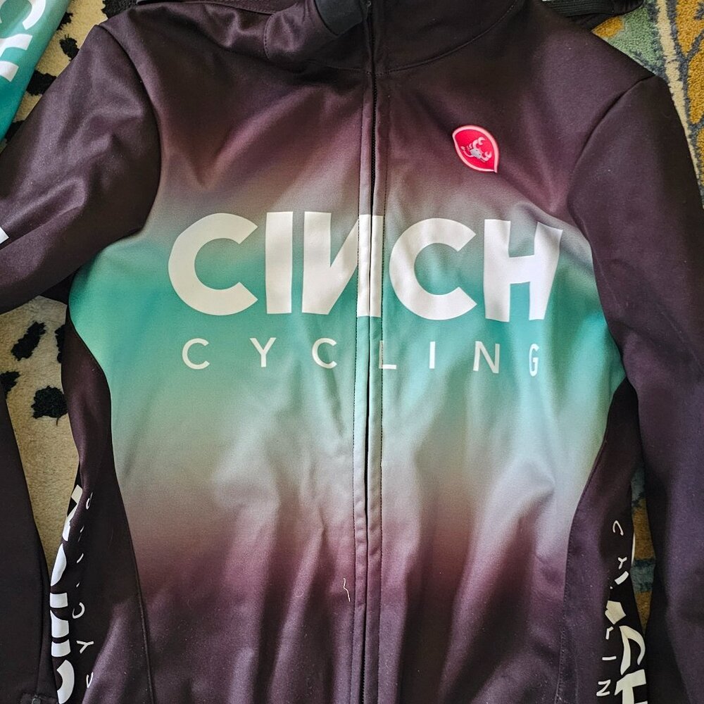 Cycling Kit - image 4